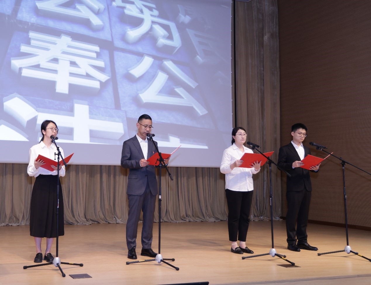 1716445004790033841.jpg 1716445004790033841.jpg